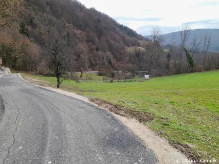 Asfaltiranje cestišča - Briše